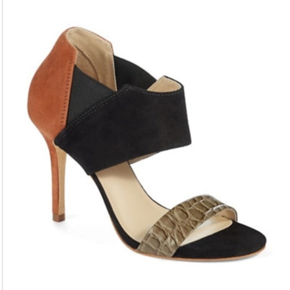 Trina Turk Los Altos two tone black Heels size 6